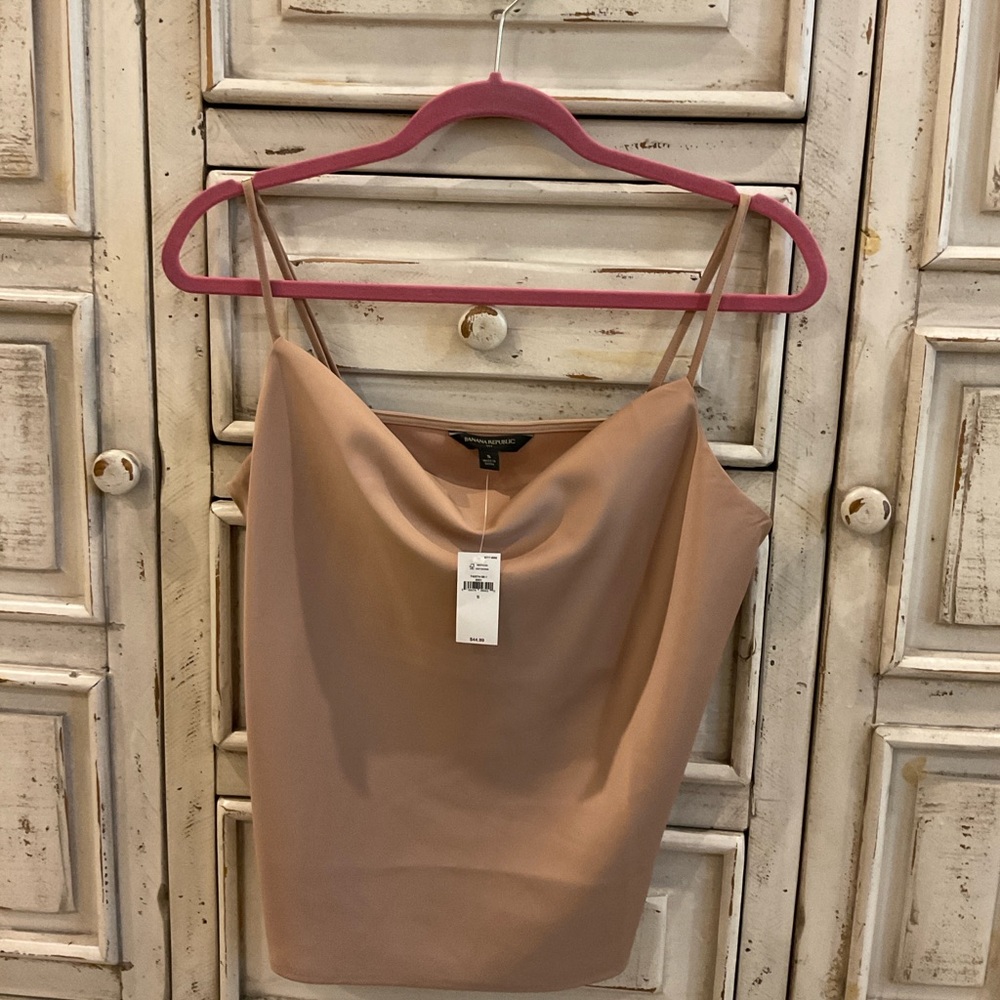 Banana Republic NWT Cream/Tan Camisole
